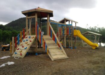 Ahşap Çocuk Parkı Ahşap Çocuk Parkı